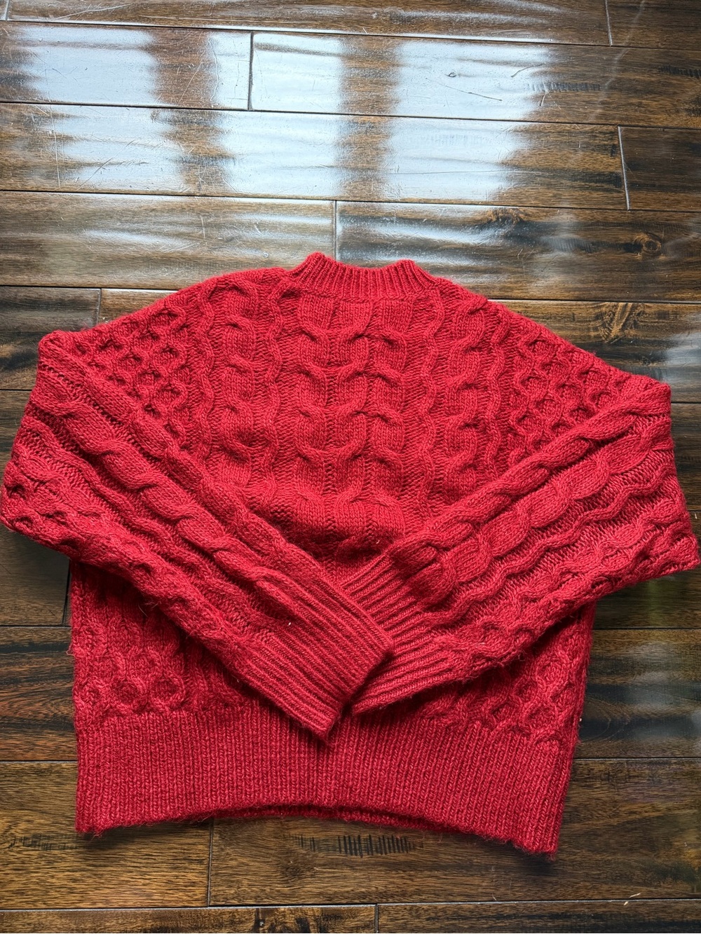 Abercrombie & Fitch Red Cable Crewneck Sweater - Picture 3 of 4